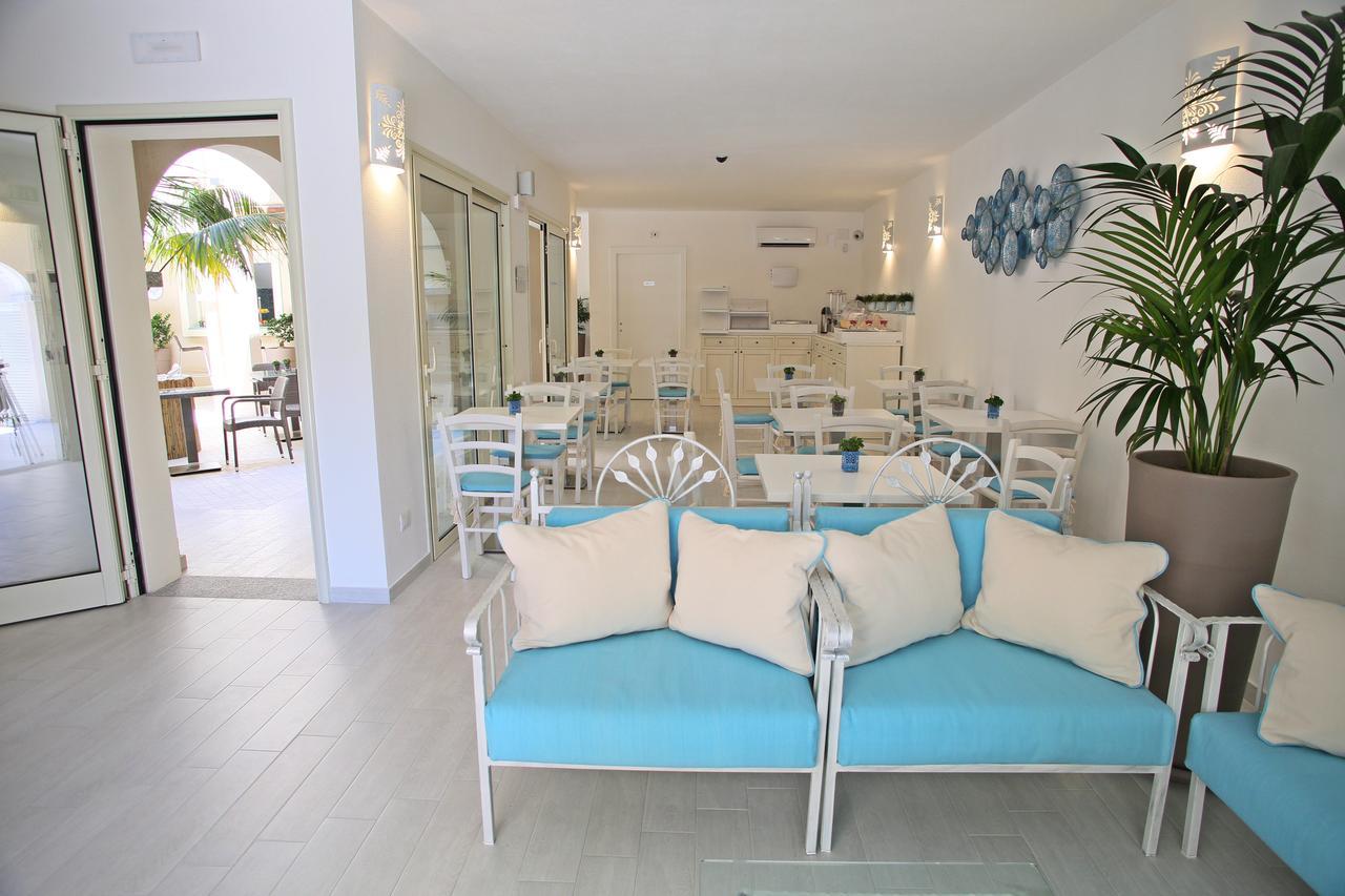 Hotel Regina Simius Villasimius Kültér fotó