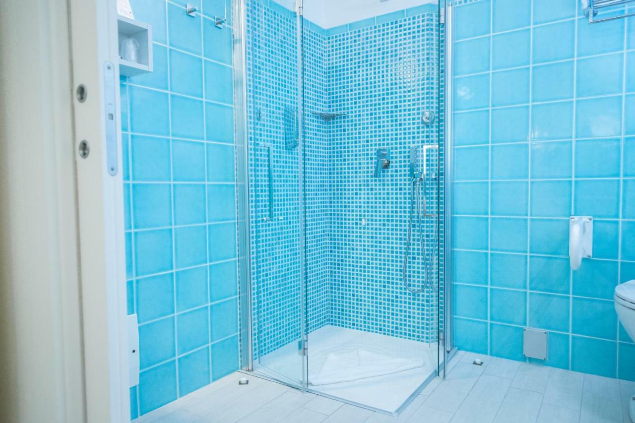 Hotel Regina Simius Villasimius Kültér fotó