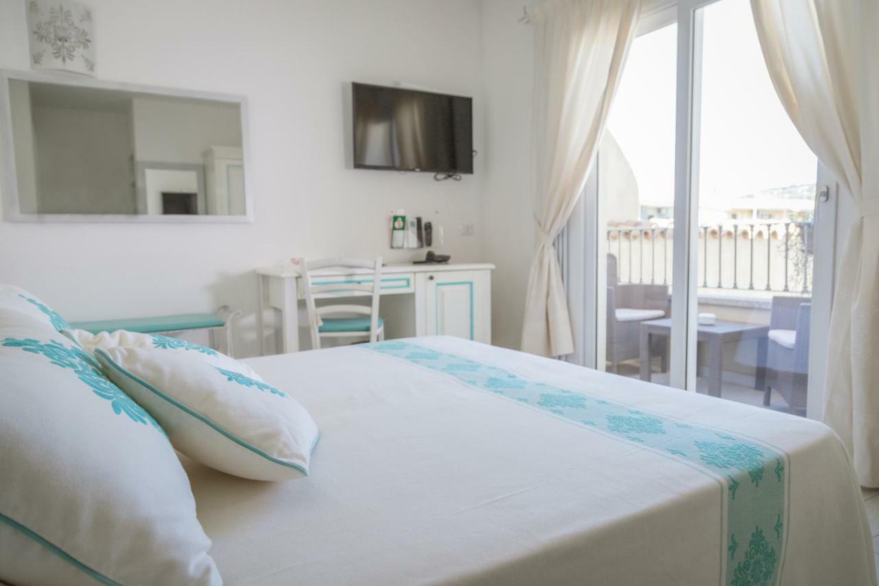 Hotel Regina Simius Villasimius Kültér fotó