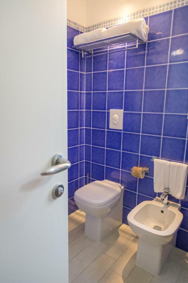 Hotel Regina Simius Villasimius Kültér fotó